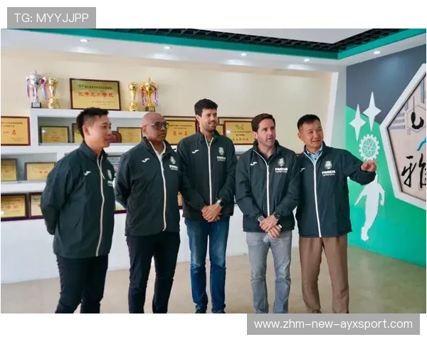 足球联赛在青训扶持中推动俱乐部间的资源共享与联合训练营,足球青训俱乐部管理制度